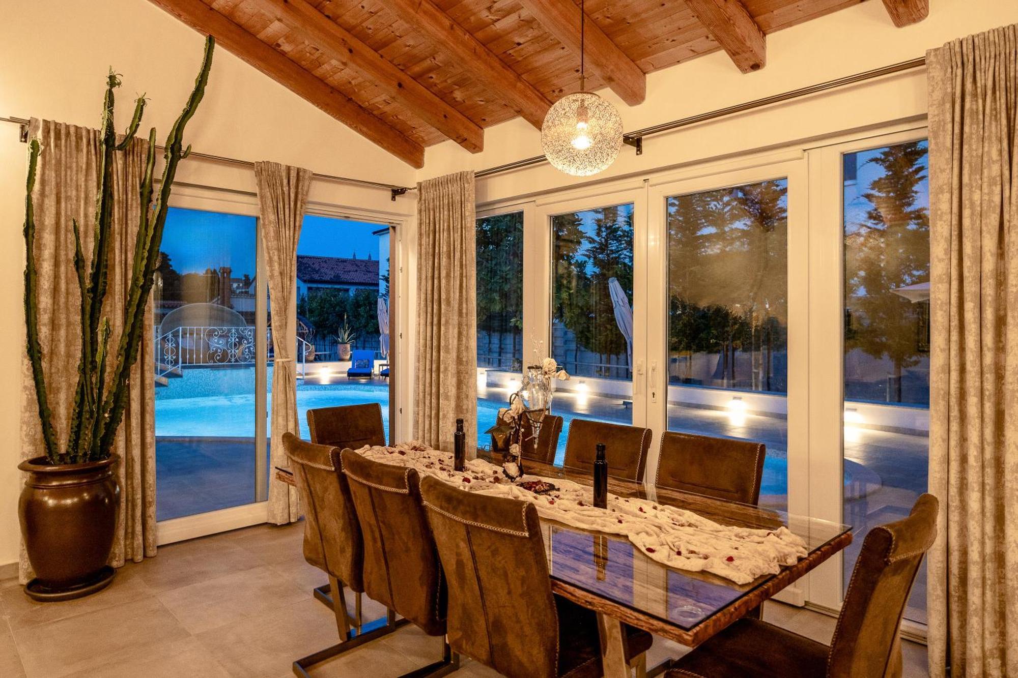 Five Bedroom Villa Emily With Pool In Medulin Exterior foto
