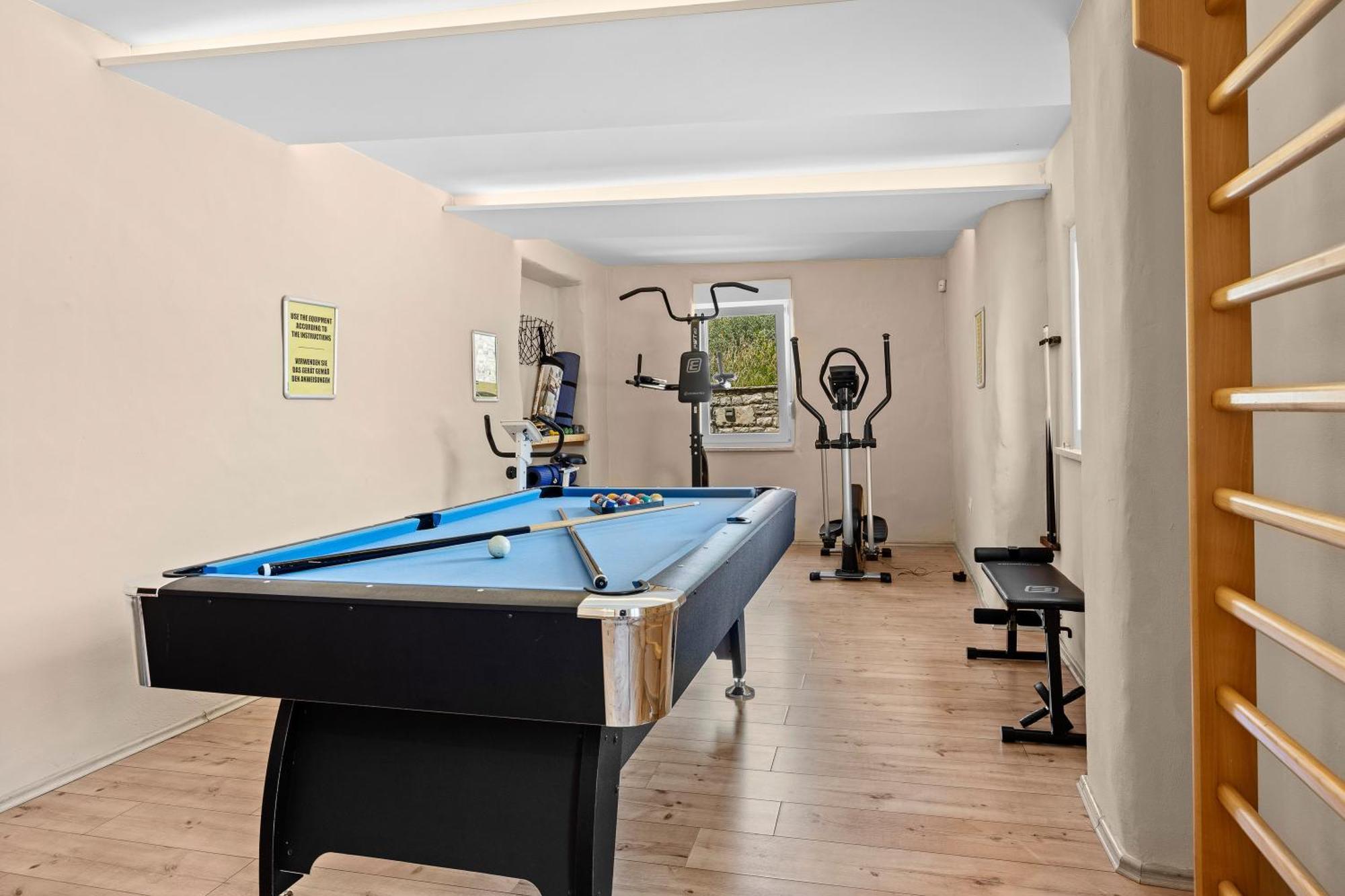 Five Bedroom Villa Emily With Pool In Medulin Exterior foto