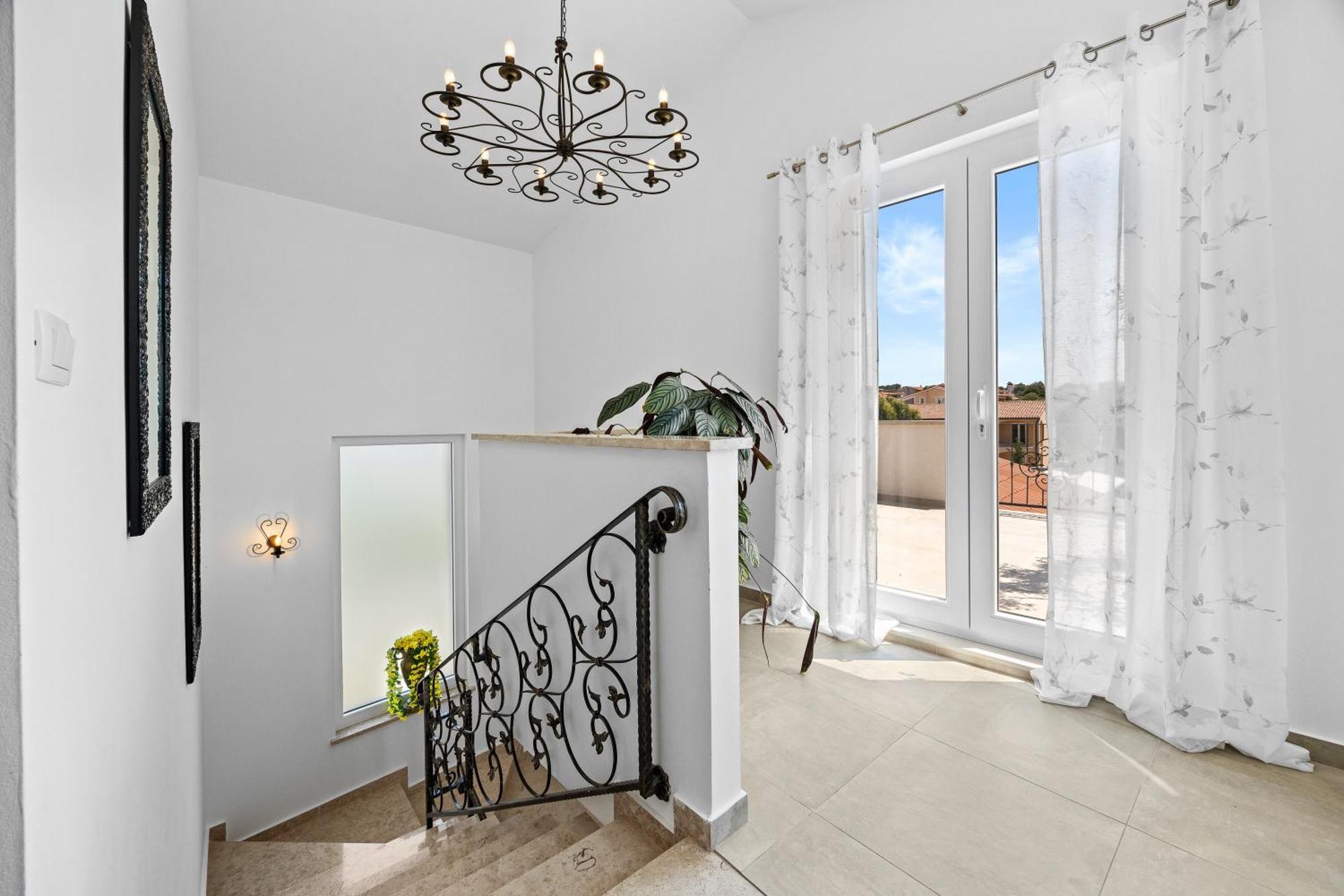 Five Bedroom Villa Emily With Pool In Medulin Exterior foto